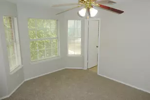2910 S Phoenix Cove, Round Rock, TX 78665 - Photo 18