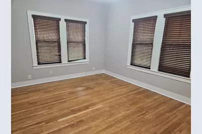901 N Main Street, Elgin, TX 78621 - Photo 8
