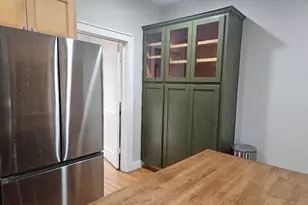 901 N Main St, Elgin, TX 78621 - Photo 6