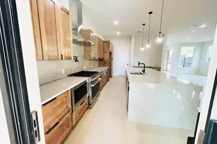 4324 Airport Blvd, Austin, TX 78722 - Photo 6