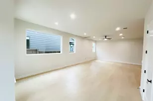 4324 Airport Blvd, Austin, TX 78722 - Photo 2