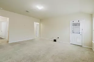 184 Voss St, Kyle, TX 78640 - Photo 12