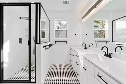 1500 Sylvan Glade #2B, Austin, TX 78745 - Photo 14