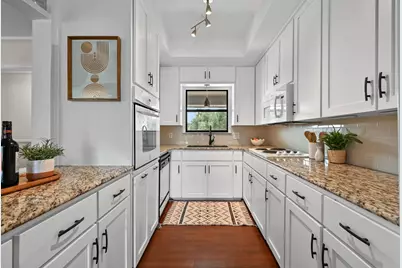 2018 Chaparral Park Road, Manchaca, TX 78652 - Photo 2