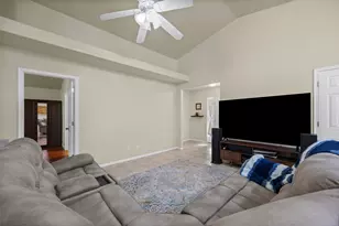 197 Wright Dr, Cedar Creek, TX 78612 - Photo 6