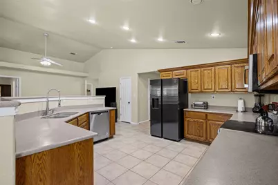 197 Wright Drive, Cedar Creek, TX 78612 - Photo 10