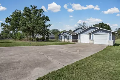 197 Wright Drive, Cedar Creek, TX 78612 - Photo 4