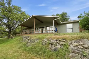 636 Galston Dr, Spicewood, TX 78669 - Photo 2