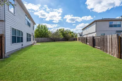 1372 Sweet Gum Drive, Kyle, TX 78640 - Photo 2