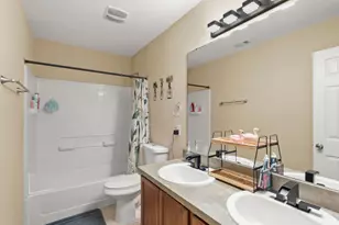 1372 Sweet Gum Dr, Kyle, TX 78640 - Photo 32