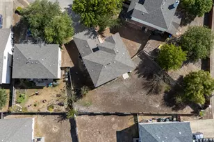 1372 Sweet Gum Dr, Kyle, TX 78640 - Photo 36