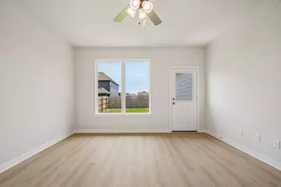 308 Boatright Boulevard, Jarrell, TX 76537 - Photo 6