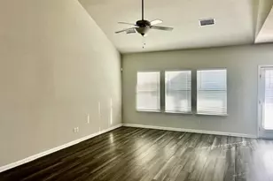 102 Ostracoda Ln, Hutto, TX 78634 - Photo 4