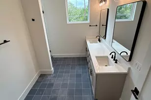 4806 Lott Ave, Austin, TX 78721 - Photo 22