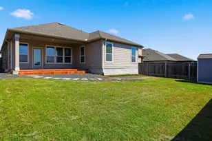 640 Landon Samuel Loop, Pflugerville, TX 78660 - Photo 32