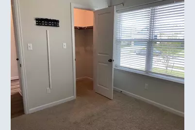 127 Patrick Herndon Drive, Bastrop, TX 78602 - Photo 8