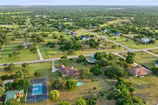 320 Woodland Oaks Trail, Buda, TX 78610 - Photo 32