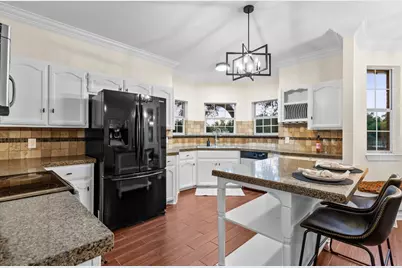 320 Woodland Oaks Trail, Buda, TX 78610 - Photo 12