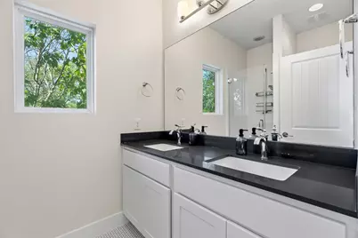1160 Lott Avenue #B, Austin, TX 78721 - Photo 24