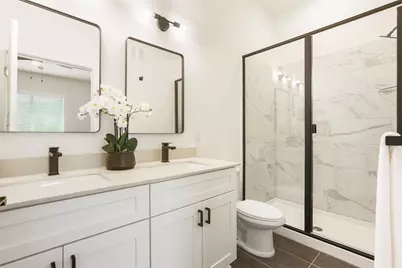 1811 Webberville Road #1206, Austin, TX 78721 - Photo 8