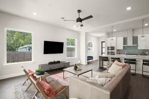 2005 Winsted Ln, Austin, TX 78703 - Photo 8