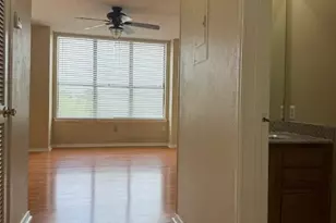 2409 Leon St, Austin, TX 78705 - Photo 2