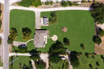 770 Green Acres, Georgetown, TX 78626 - Photo 32