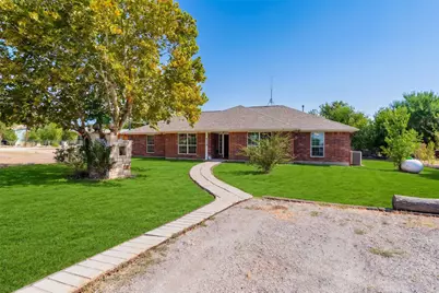 770 Green Acres, Georgetown, TX 78626 - Photo 2