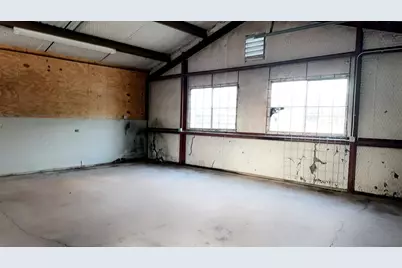 1706 N Main Street #Suite B, Taylor, TX 76574 - Photo 4