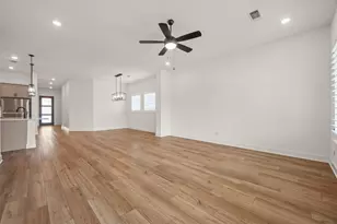 133 Rocking R Ct, Georgetown, TX 78633 - Photo 8