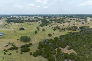 320 S Waterbuck Wy, Lampasas, TX 76550 - Photo 4