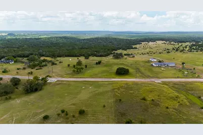 320 S Waterbuck Way, Lampasas, TX 76550 - Photo 1