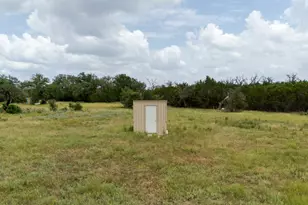 320 S Waterbuck Wy, Lampasas, TX 76550 - Photo 6