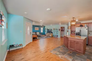 691 Tamarack Dr, Canyon Lake, TX 78133 - Photo 16
