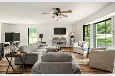 12426 Deer Track, Austin, TX 78727 - Photo 8