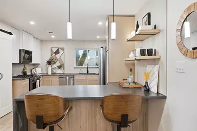 400 Chippendale Avenue, Austin, TX 78745 - Photo 6