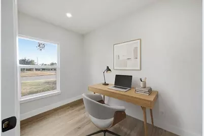 400 Chippendale Avenue, Austin, TX 78745 - Photo 32