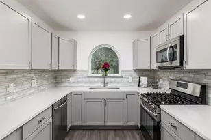 711 Buckingham Pl, Austin, TX 78745 - Photo 4