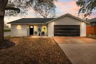 711 Buckingham Pl, Austin, TX 78745 - Photo 1