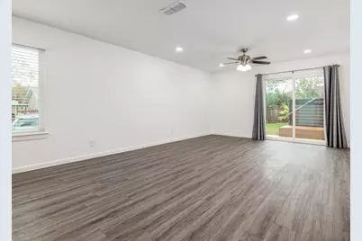 711 Buckingham Place, Austin, TX 78745 - Photo 10