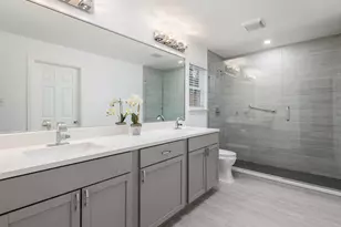 711 Buckingham Pl, Austin, TX 78745 - Photo 10