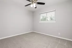 711 Buckingham Pl, Austin, TX 78745 - Photo 14