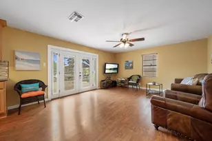 2350 Wisteria Dr, Kingsland, TX 78639 - Photo 20