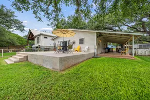 2350 Wisteria Dr, Kingsland, TX 78639 - Photo 34