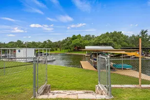2350 Wisteria Dr, Kingsland, TX 78639 - Photo 2