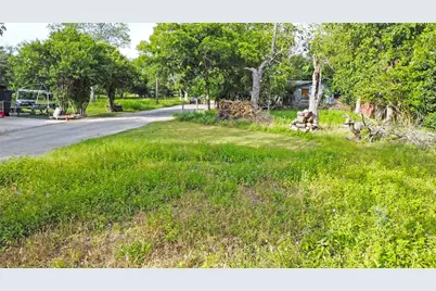 740 Comal Ave Avenue, New Braunfels, TX 78130 - Photo 6
