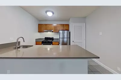 2520 Longview Street #405, Austin, TX 78705 - Photo 1