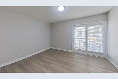 2520 Longview Street #405, Austin, TX 78705 - Photo 6