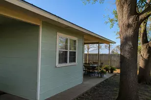 1132 Thiele Ln, Fredericksburg, TX 78624 - Photo 10