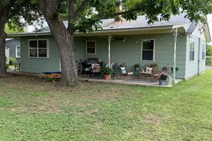 1132 Thiele Ln, Fredericksburg, TX 78624 - Photo 2